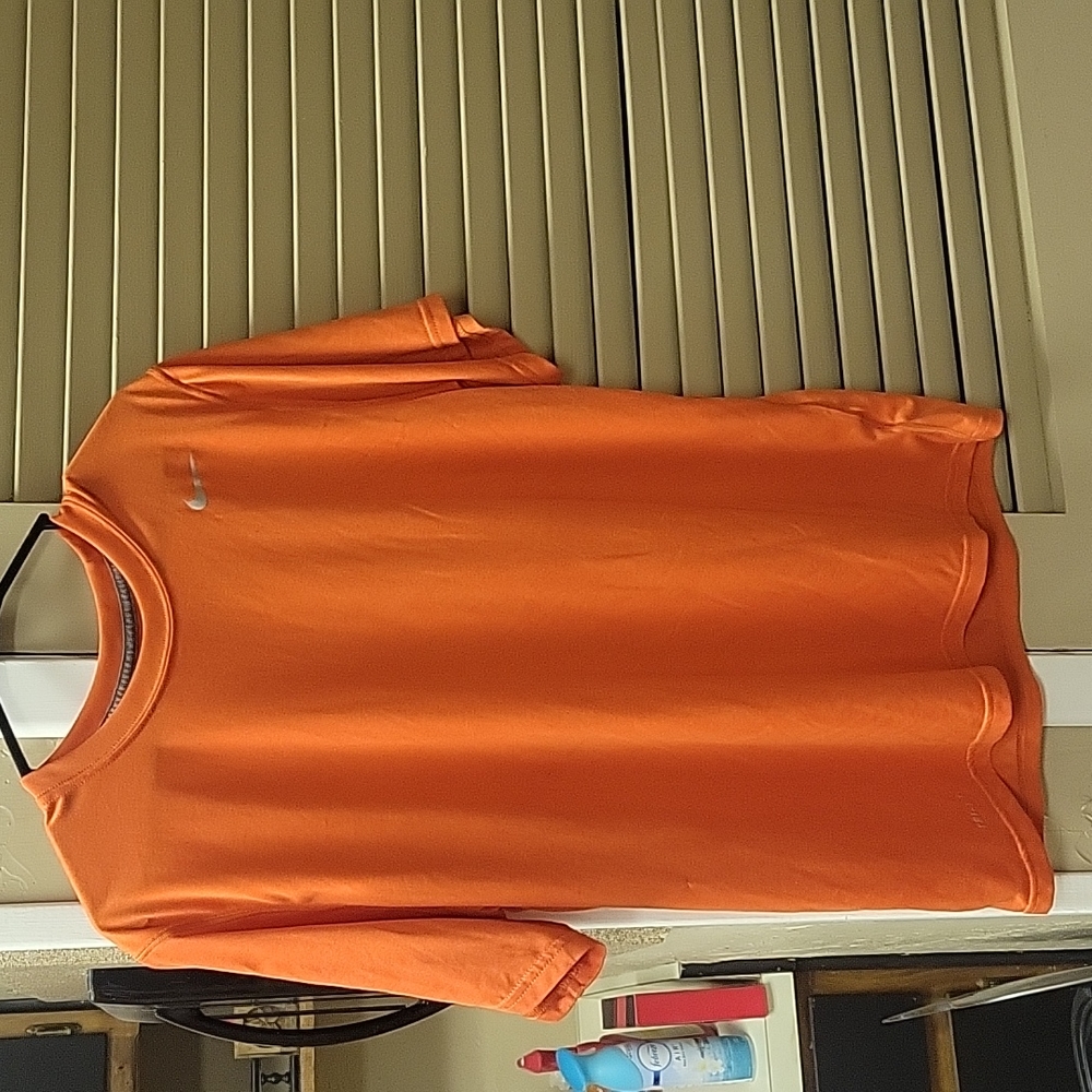Nike dri-fit shirt large in men's orange